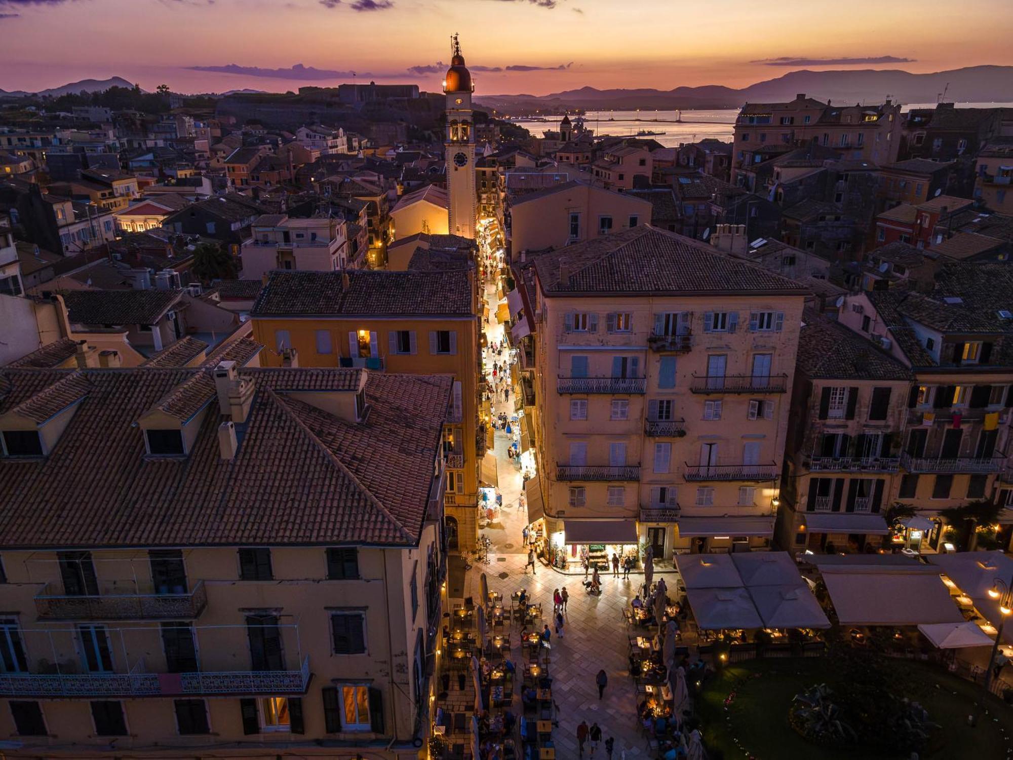 Royal View - Corfu Town Apartment